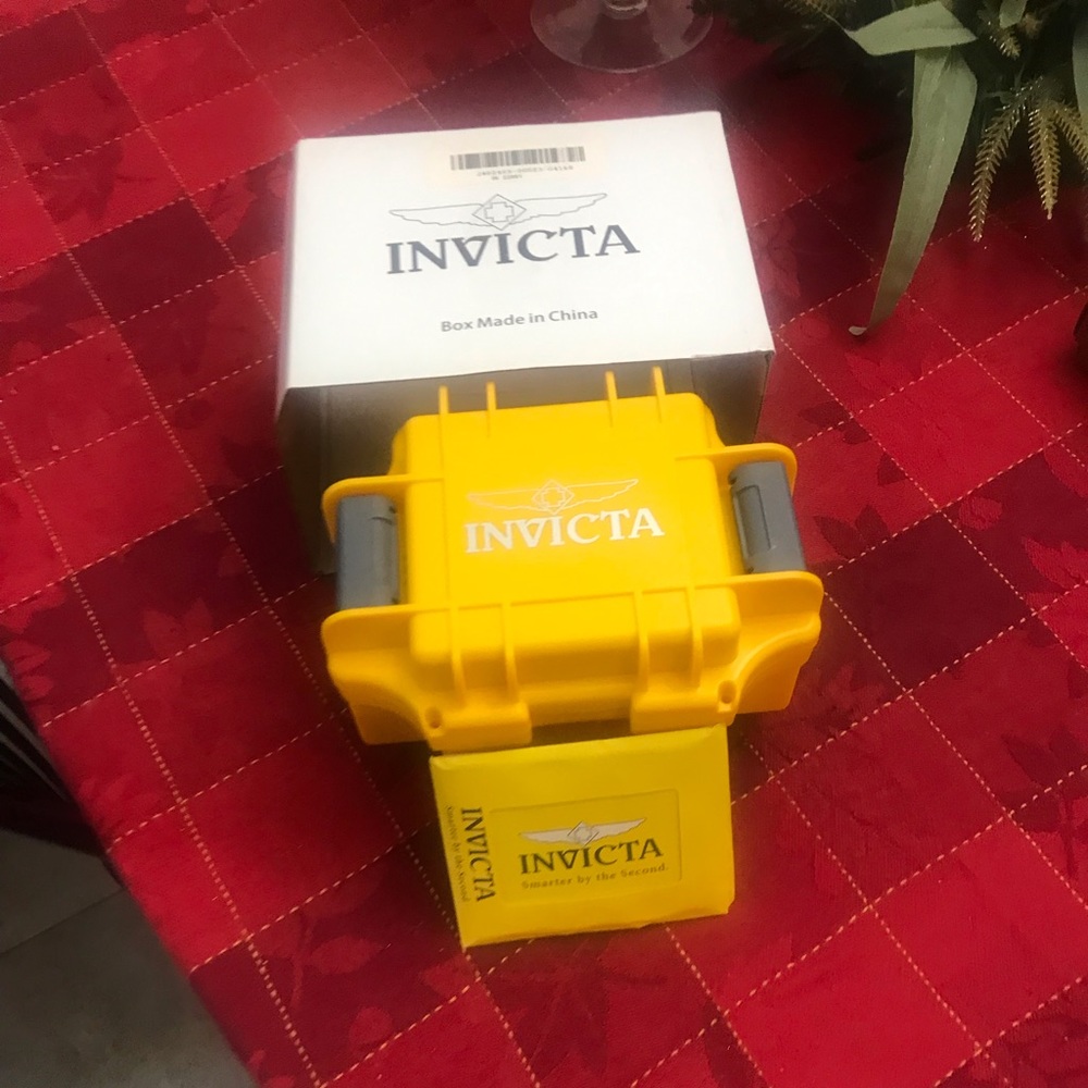 Men’s Invicta 47mm grand diver automatic watch